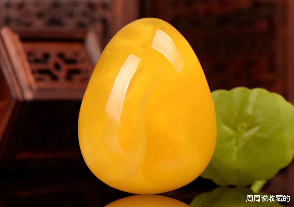 蜜蜡|蜜蜡为什么属于琥珀类呢？