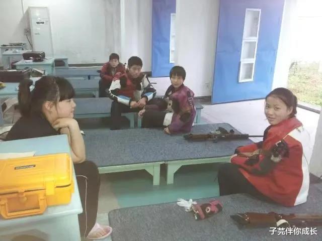 子芫伴你成长|“气枪公主”杨倩：18岁上清华，21岁夺奥运金牌，生活中她反差大