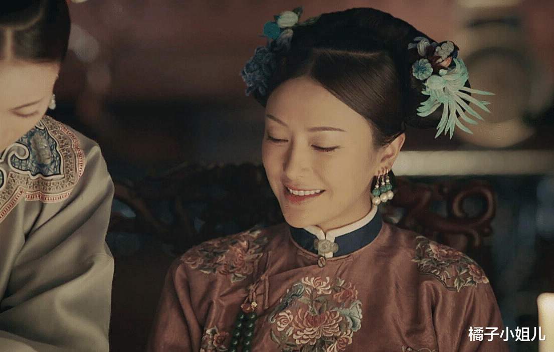 刘诗诗|延禧攻略：同样是皇后，为什么富察容音满头绒花，娴妃满头珠翠？