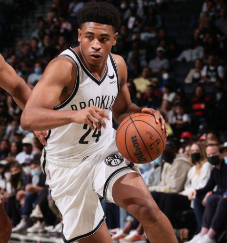  三方交易方案！篮网送出欧文+新秀托马斯，得到本西+奥拉迪波