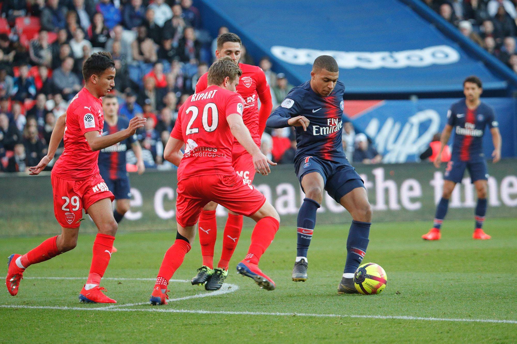 勇士队|老王论盘：法甲里尔VS尼姆！里尔抢分继续领跑榜首？