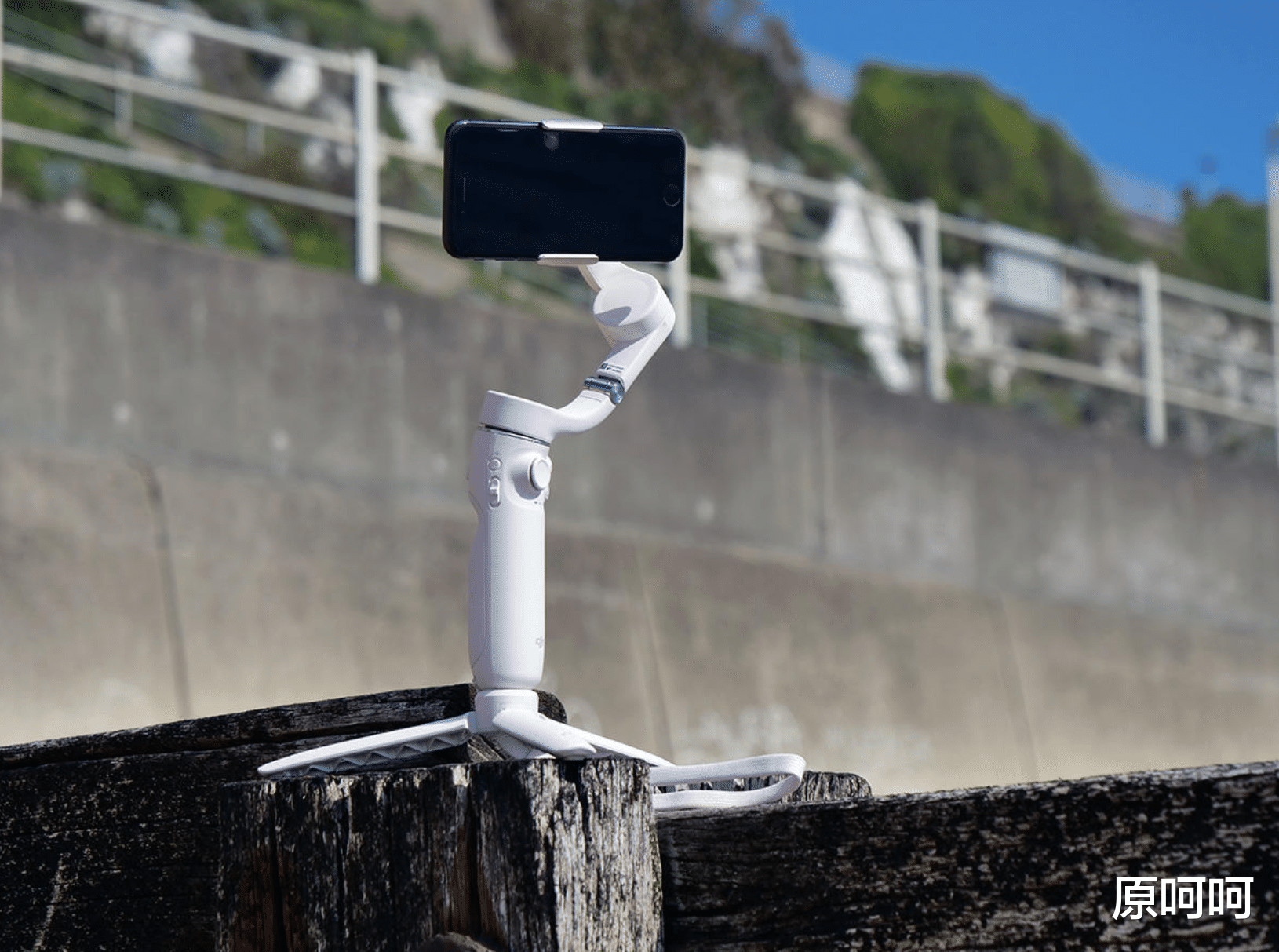 dji|围观！DJI OM 5评测：专为手机而设计，云台实力过硬