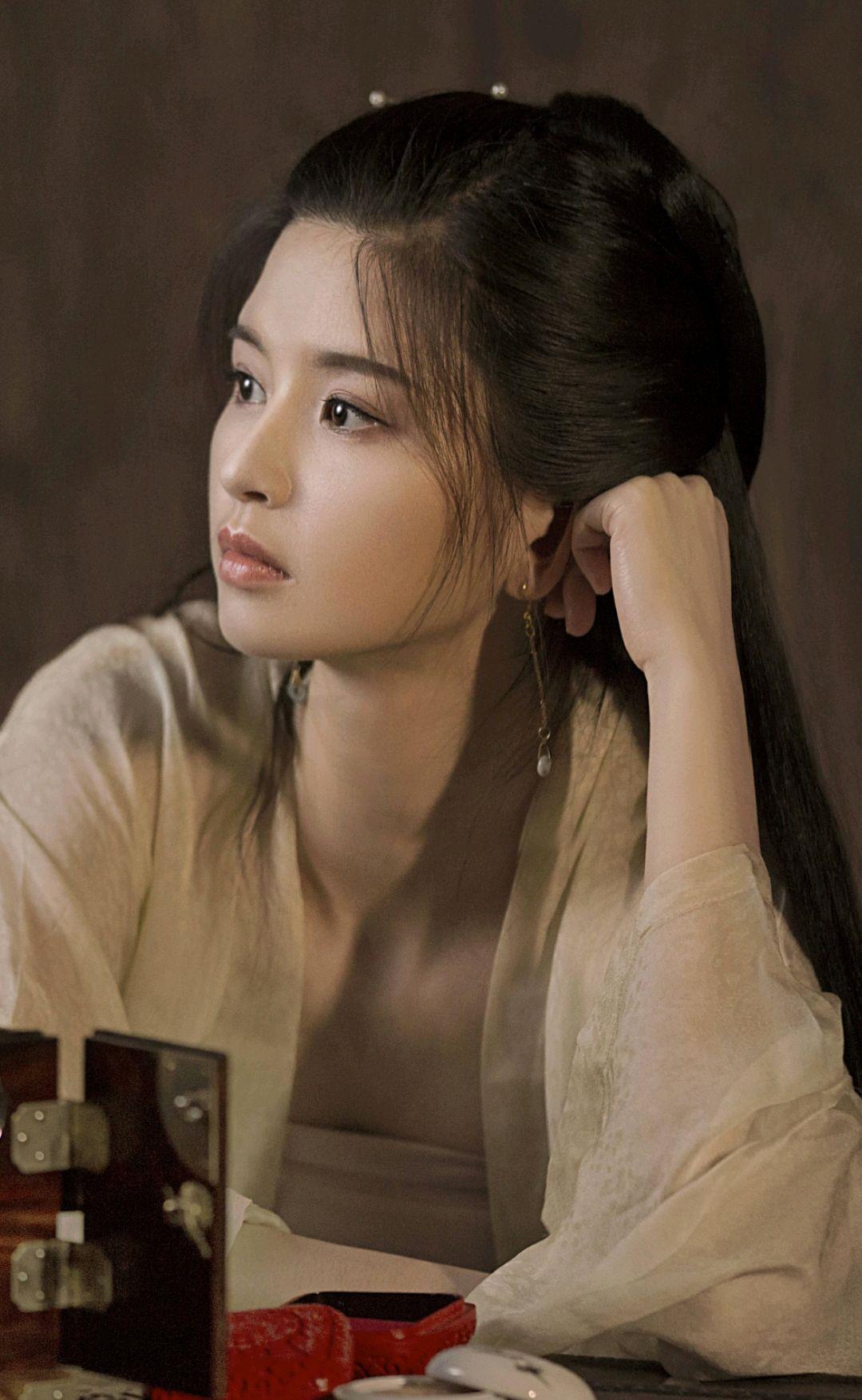 林思意|林思意,古装和现代装都很美的少女