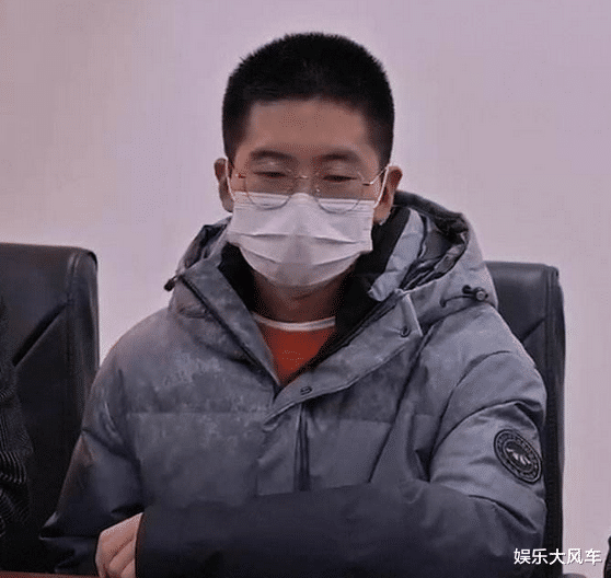 深圳市|孙卓发视频喊话养父母，称希望他们能够善良，离开你们我很孤独