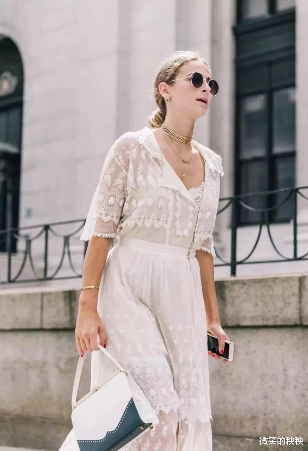 微笑的秧秧|凯特王妃低调乖巧，卡米拉高调“恩爱秀”，小白裙的魅力无人可挡