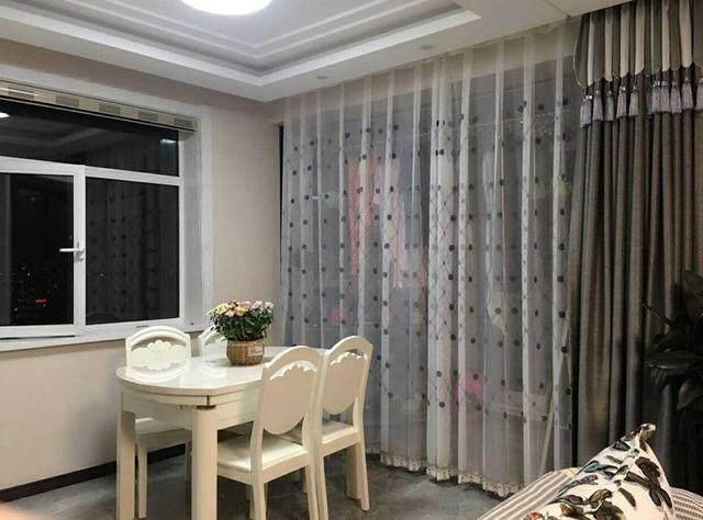 晒晒媳妇装110平新房，进门一片绿，看到卧室背景墙差点晕过去