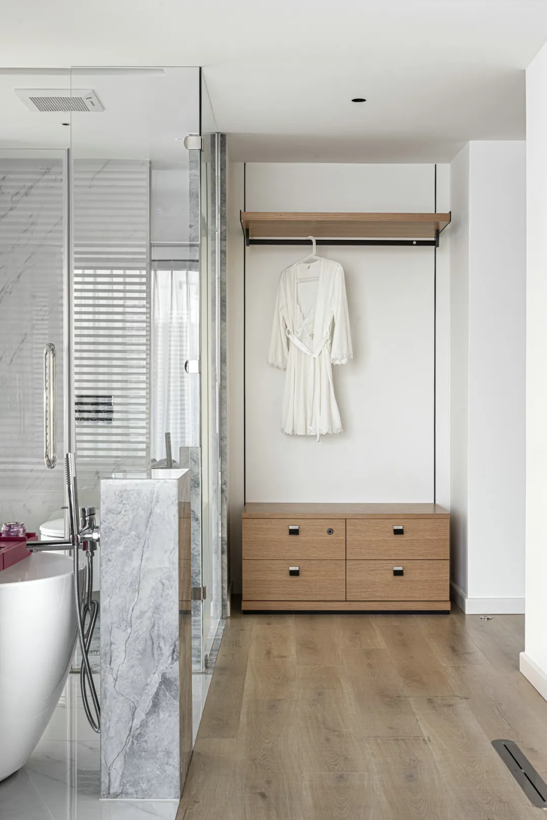 220㎡自然简约风 | 静享生活的美好