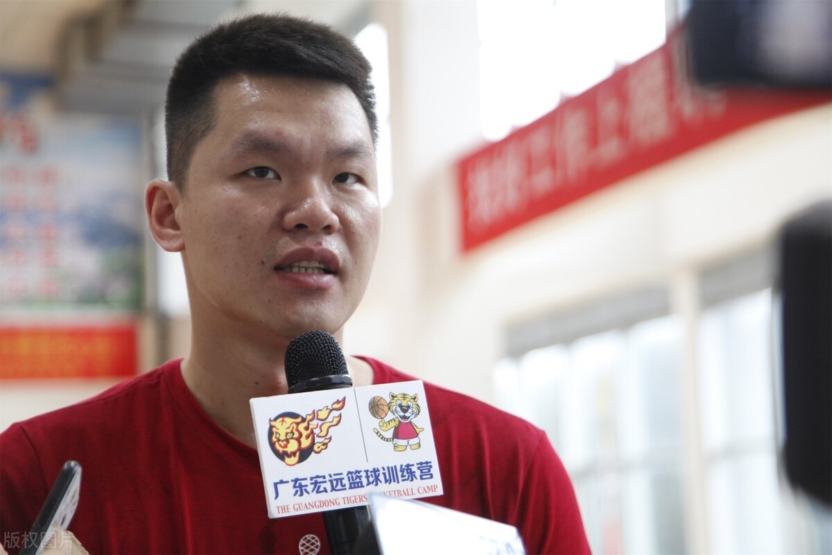 广东男篮|朱芳雨神操作!曝宏远签下易建联接班人,杜锋麾下再添顶级锋将