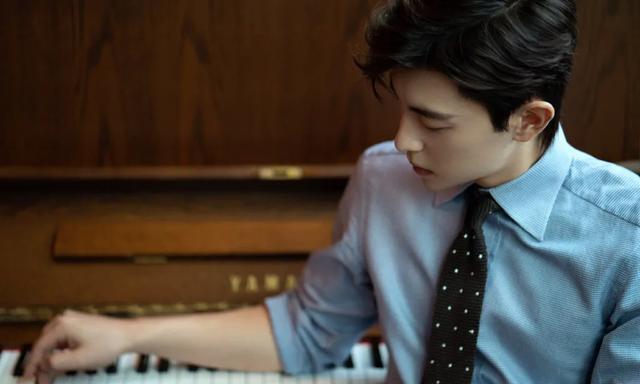 陈伟霆|小八卦，邓伦，陈伟霆，肖战，赵丽颖