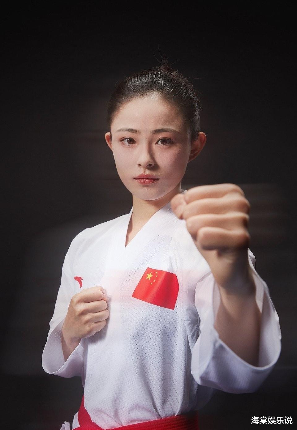 章子怡|21岁奥运女冠军因颜值登热搜，身材堪比超模，脸蛋比章子怡还漂亮