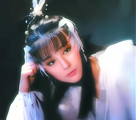 白娘子|《新白蛇传》再毁经典，白素贞变傻白甜，妆容搞怪，剧情混搭