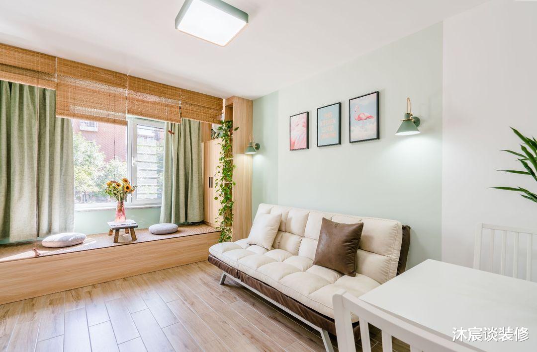 榻榻米|50㎡的婚房，虽然是小了点，但到处清新大方，藏不住的甜蜜与幸福