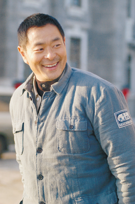 濮存昕|慈母健在不敢老!68岁、做了姥爷的濮存昕依然要给老母亲尽孝