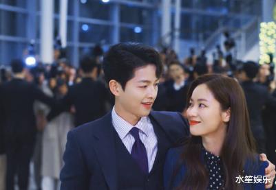 宋仲基|宋仲基凭新作重回事业巅峰,家中却突传噩耗,粉丝纷纷劝其节哀