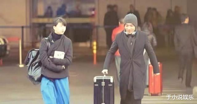 小彩旗|春晚一夜爆红，杨丽萍视她如己出，一手好牌的小彩旗为何打得稀烂