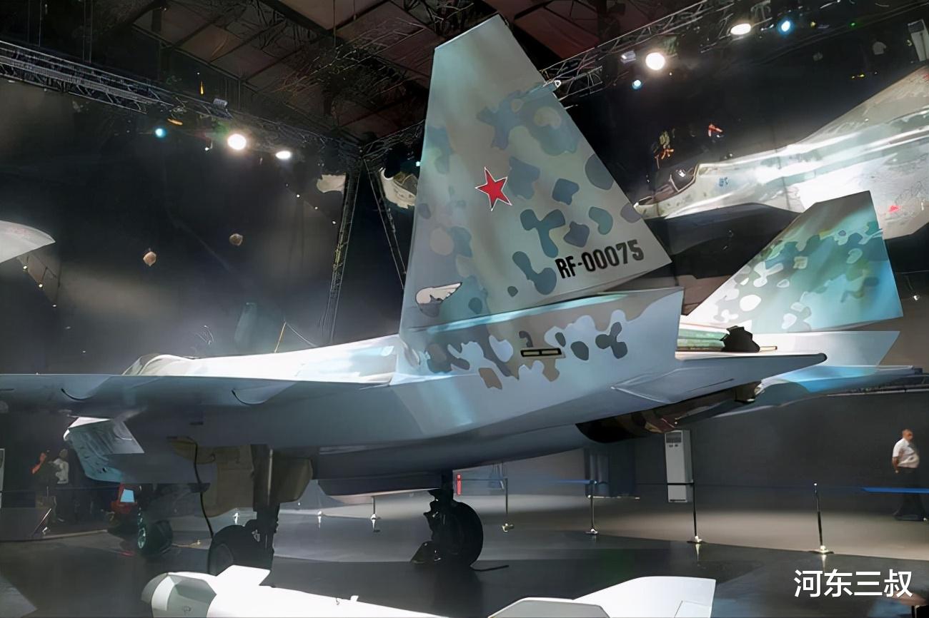 F-35|单价不超3500万美元，苏75定位五代机，竞争对手居然是F16