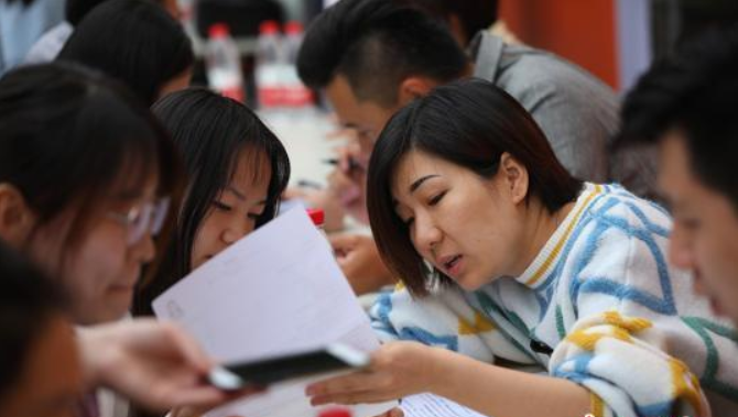 大学生|往届生苦心劝告，校招的优势不可替代，想找好工作可别拖到毕业