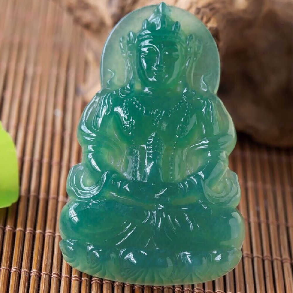 雕刻|杨克召直击本质的能力，用玉石作品去诉说灵魂