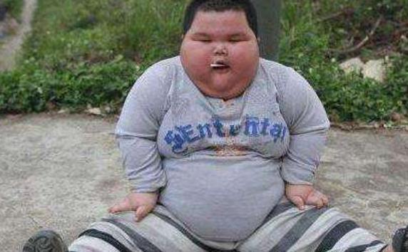 小雪妈妈育儿|有种饿叫“奶奶觉得你饿”,女儿老家生活3个月,妈妈险些认不出