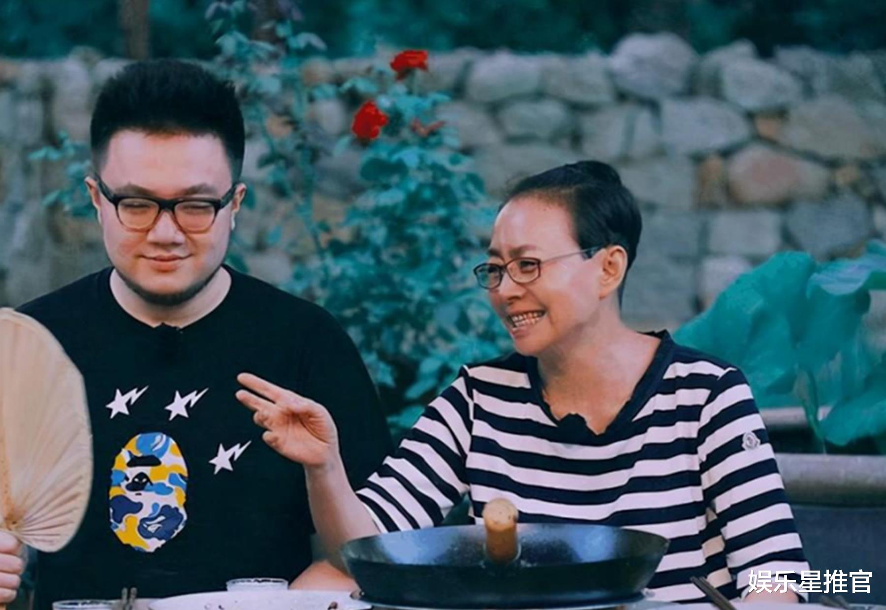 迪丽热巴|同父不同命，英达与宋丹丹离婚24年，两个儿子的发展却天壤之别！