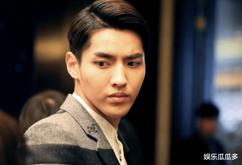 吴亦凡|前snh48成员张丹三实锤吴亦凡，聊天记录作证，表示幸好没上当