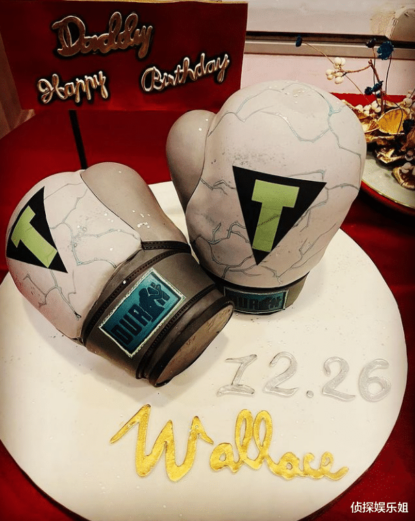 王一博|45岁林心如晒封面大片，罕见穿露脐装秀身材，马甲线超吸睛