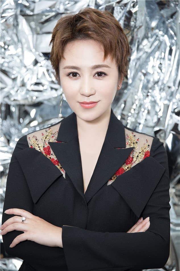 马丽|马丽：继父待我比亲生父亲还好，遇到了世界上最好的继父