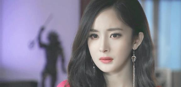 杨幂|杨幂新剧被“砍”10集，后期在猛赶？网友：别跟“荣耀”一样就行