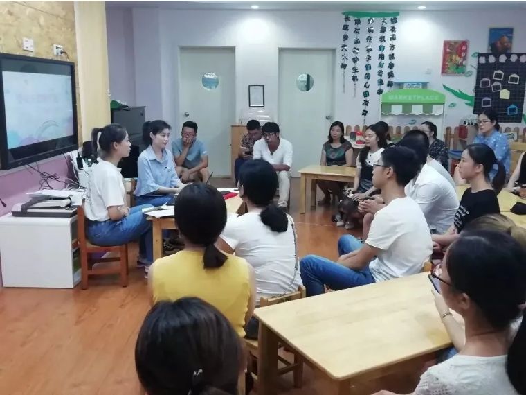 韬韬爸爸的育儿圣经|老师结婚，家长约好统一随礼600，没想到第二天收到老师这条微信