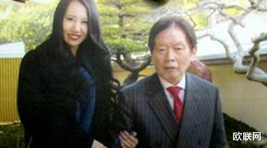 欧联网 日本77岁富豪2018年离奇死亡 25岁嫩妻遭警方逮捕