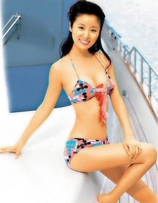 柳岩|女星泳装照PK:柳岩性感,郑爽像披蚊帐,舒淇徐若瑄最清纯