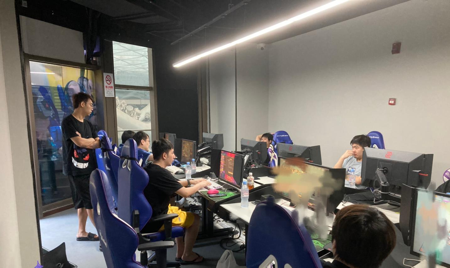 吴洪娜聊说育儿|Dota2：西恩刀塔薪火相传！五路大军直指TI，水友：眼睛酸酸的