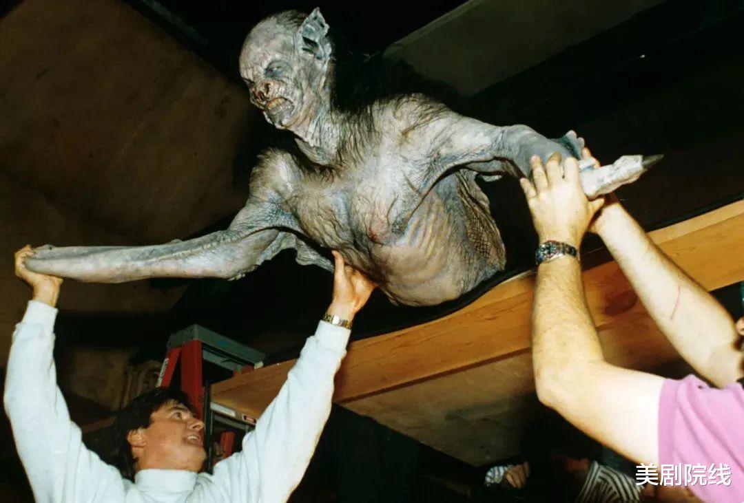 沙雕|豆瓣9.4，年度最佳重口味喜剧开播，太下饭了