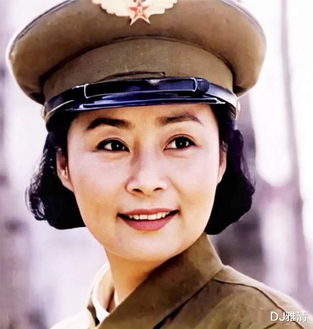 电影|老照片：46位80年代明星军装照 龚雪 葛优 刘晓庆 李秀明 迟志强 傅艺伟