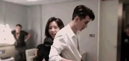 金晨|女星丫头争当公司一姐？陈漫有“大病”在身？刘学义张予曦好甜？