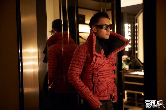谢霆锋|谢霆锋审美下滑？穿羽绒服走红毯被嘲，网友：审美真是一言难尽！