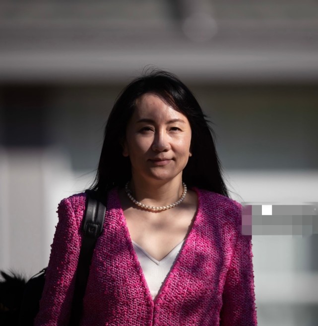 孟晚舟|孟晚舟近照罕见高调!出庭穿7万套装优雅贵气,女强人气势仍在