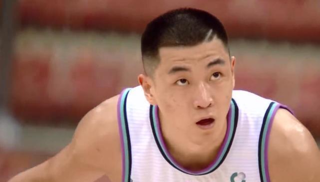 林小雪|无可阻挡!18中12狂轰31+9带队艰难取胜,徐指导不能太固执了