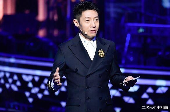 撒贝宁|何炅问撒贝宁：我去央视能通过面试吗？小撒的回答堪称教科书级别