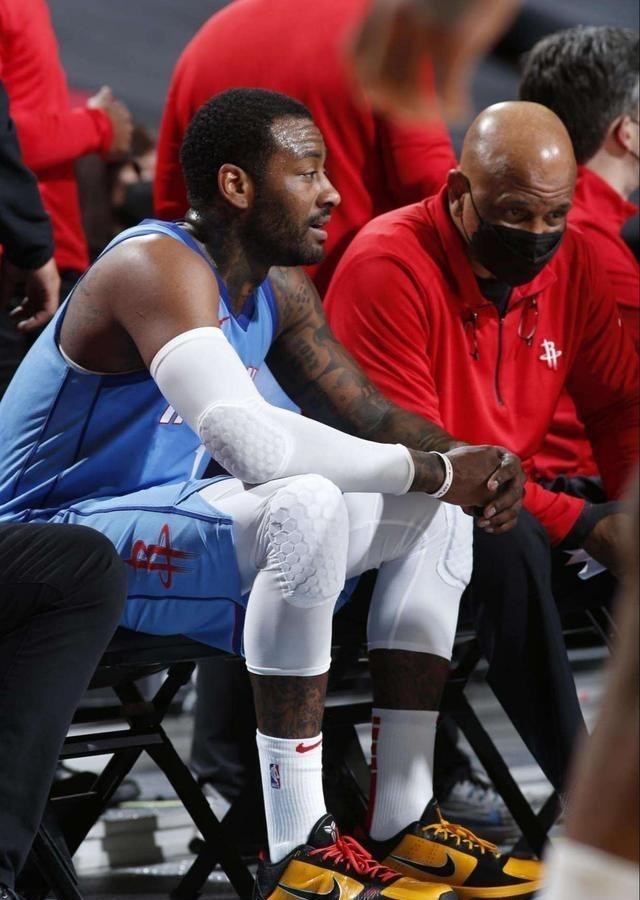 火箭队 火箭不交易此人重建晚5年?他替代哈登失败,2亿已成毒药合同