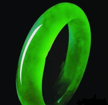 绿松石|JEAA黎先生为您诉说翡翠发展史（六）翡翠颜色差异如何影响其价值