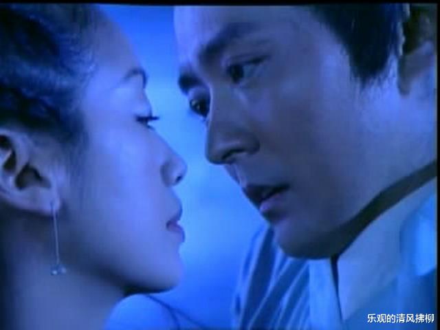 小龙女|同样是小龙女，谁在硬演，谁是仙女下凡，谁让杨过甘心等了十六年