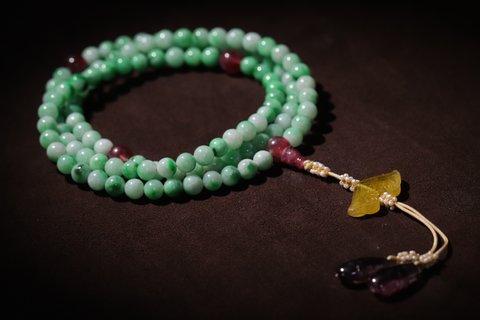 翡翠|老翡翠一百零八佛珠手持