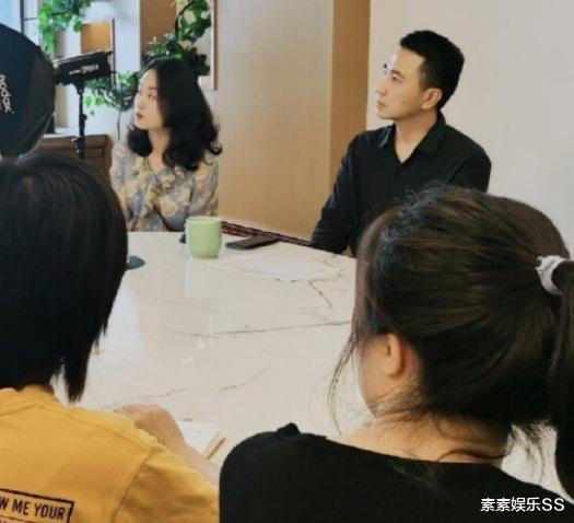 林生斌|林生斌现任老婆生活照曝光：送孩子读贵族学校，每天用豪车接送