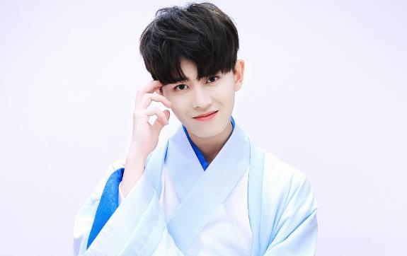 任嘉伦|《请君》杀青仅20天,任嘉伦再度进组,看到女主,心情复杂