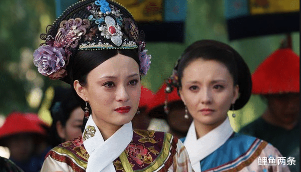 鲤鱼两条 10年后重温《甄嬛传》：其实，皇帝从未爱过甄嬛