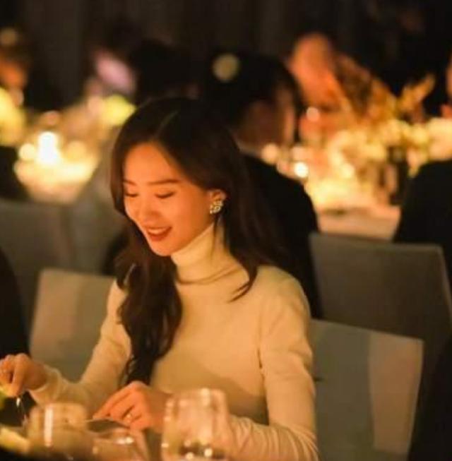 刘诗诗|刘诗诗是什么“在逃豪门公主”,感觉整个人都在发光,又被美到了