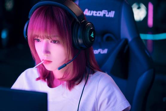 你微笑时很美|烂剧《你微笑时很美》——妹子，你可别演戏了。