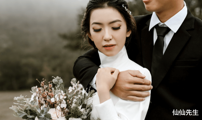 妻子回家满脸红晕,丈夫询问知道“被欺负”报警,结果令人咋舌