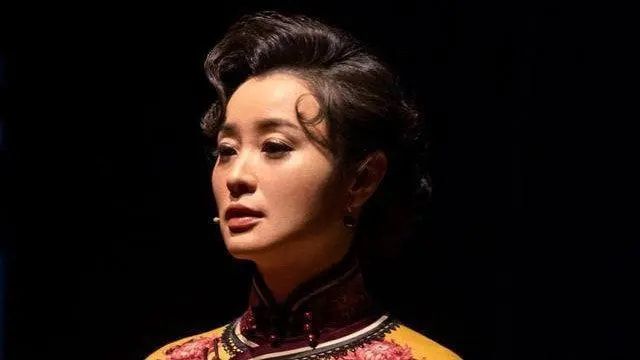 吴越|“品学兼优”吴越：曾亲手“送走”陈建斌，如今49岁仍是孤身一人